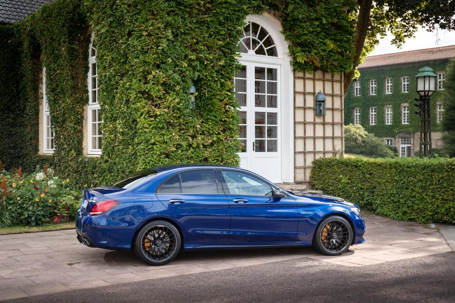  Mercedes-AMG C63 S (W205) 2018 года  (WW) (фото 42 из 44)